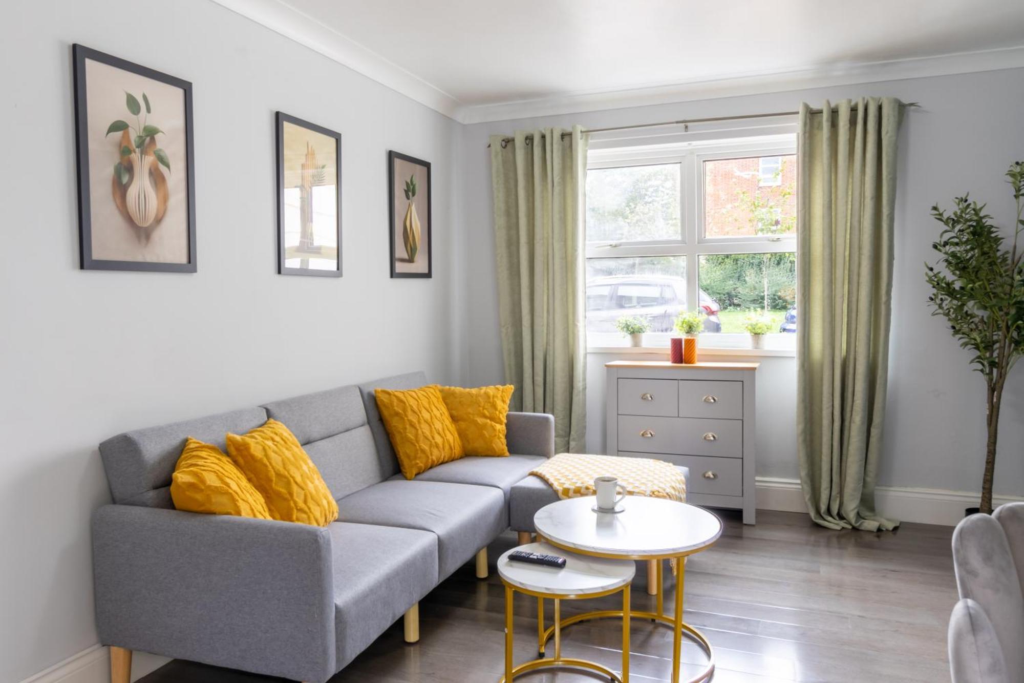 Open Mind Leisure - Gunwharf Quays 4 Beds Parking Hébergement de vacances *